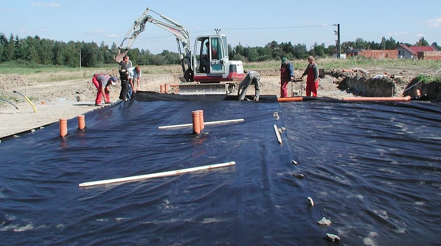 01-04_geotekstil-ut-3-5-tonna-felso-terheles_895x500